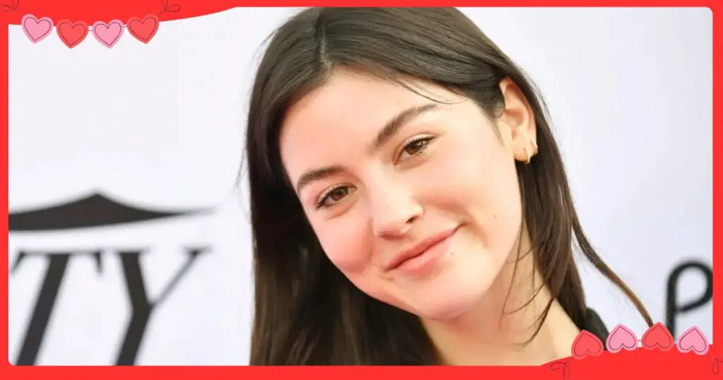 Who was Gracie Abrams Dating?
